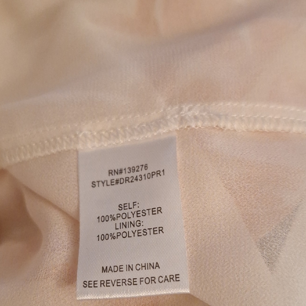 DR2 Orange Slice Pleated Front Ruffle Sleeve Blouse Size Med - Picture 8 of 8